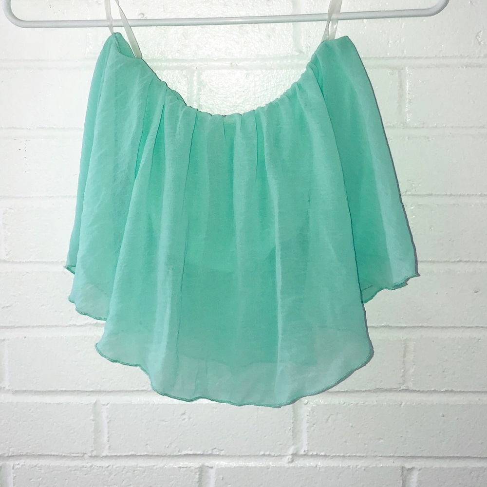 Dainty Hooligan crop top